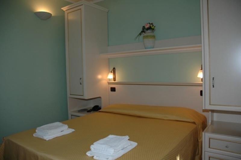 Albergo Montenerone Piobbico Habitación foto